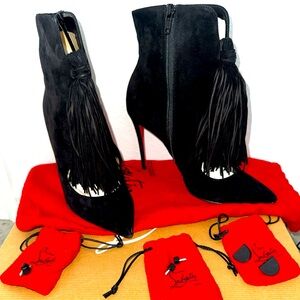 NEVER WORN Christian Louboutin Ottocarl 100mm Suede Booties Size 36.5 EU 6.5 US